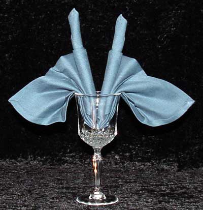 The Goblet Candle Fan Napken Fold